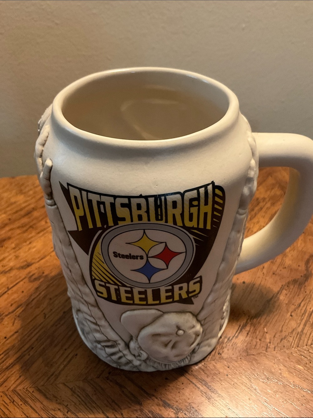 Steeler White Ceramic Relief Beer Stein Mug with Black Gold  Logo